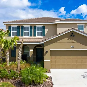 Gorgeous 5 Bd W/ Pool Close To 6071 , Davenport United States